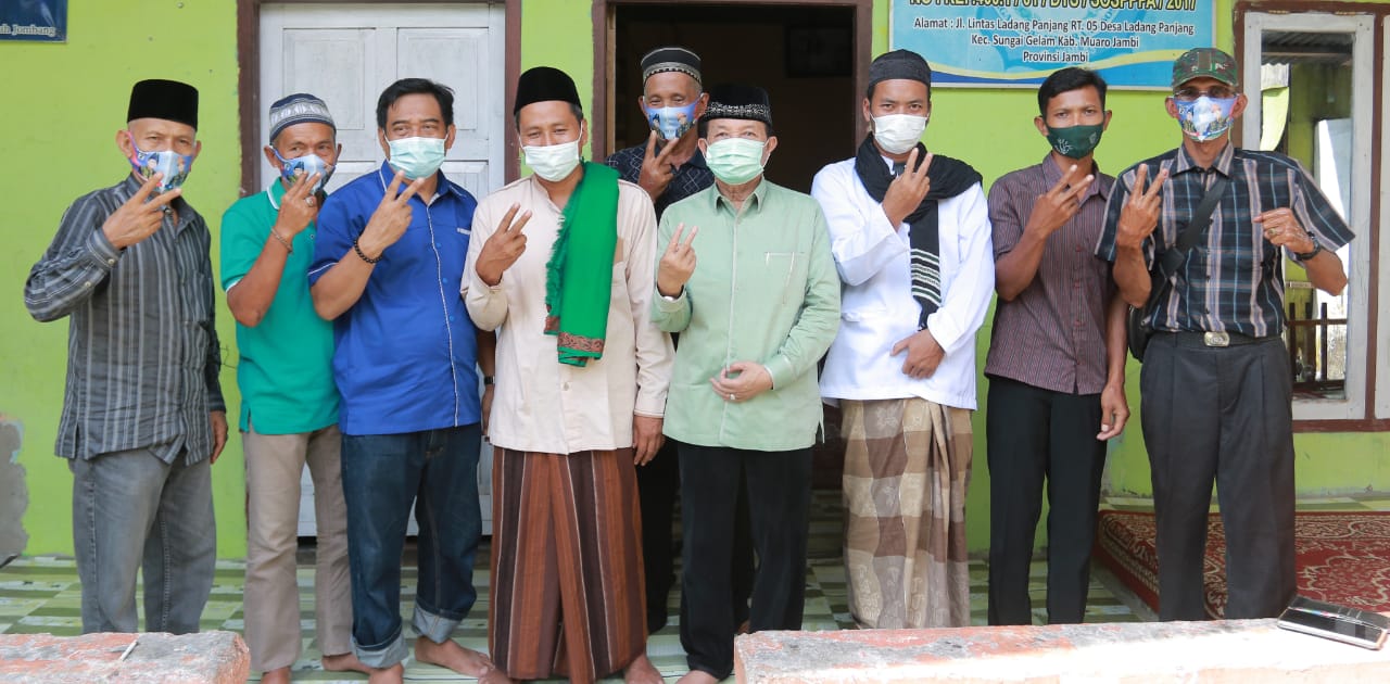 Pimpinan Pondok Pesantren ini Dukung Fachrori - Syafril