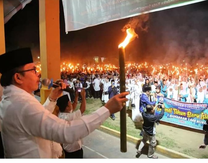 Semarak Pawai Obor Menyambut Tahun Baru Islam di Kota Sungai Penuh