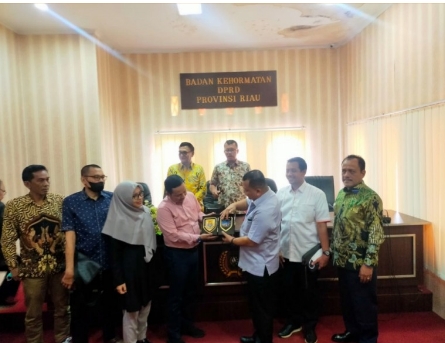 BK DPRD Provinsi Jambi Studi Banding ke BK DPRD Riau, Bahas Soal Sanksi Anggota Dewan