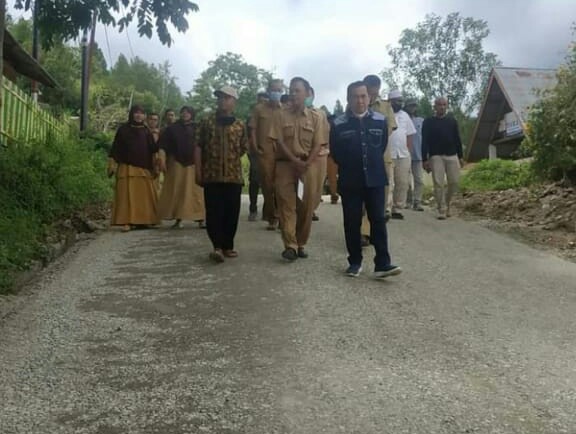 Wako AJB Pantau Pembangunan Jalan SMP IT Amanah